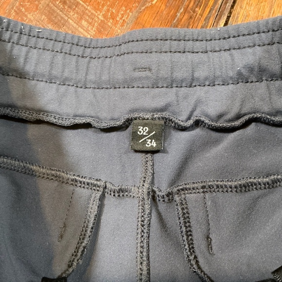 Public Rec All Day Every Day Pants Men’s Size 32x34 Gray - Picture 10 of 12